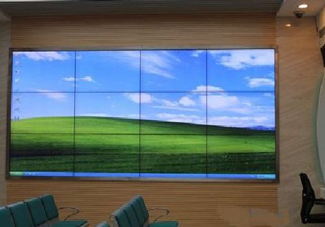 宝丰液晶拼接屏的另类用法。